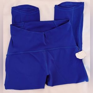 NWT Lululemon Blue Capri Leggings